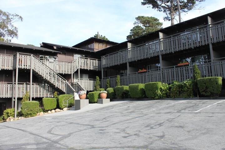 Hotel 3 of 33