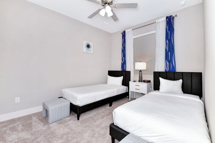 Encore Resort and Water Park at Reunion by Rentyl