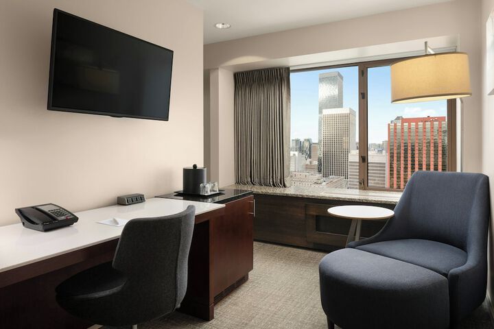 Room 22 of 68