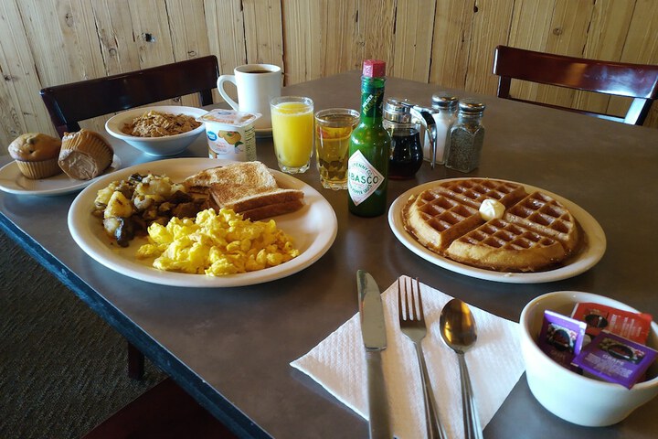 Breakfast/Coffee Service 39 of 54