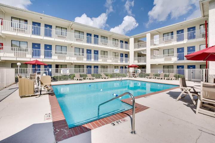 Pool 6 of 48