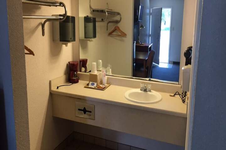 Executive Inn Hebbronville