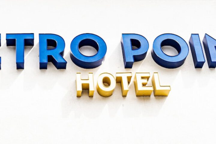 Metro Points Hotel