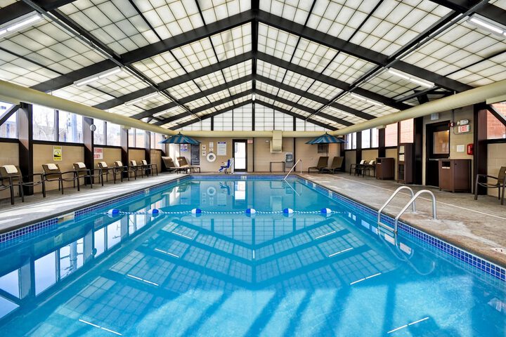 Pool 4 of 41