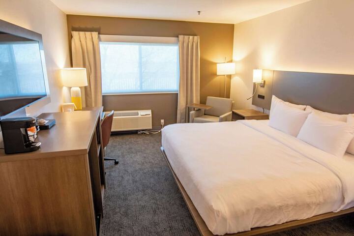 Room 14 of 34