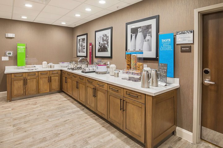 Hampton Inn & Suites Colleyville DFW Airport West