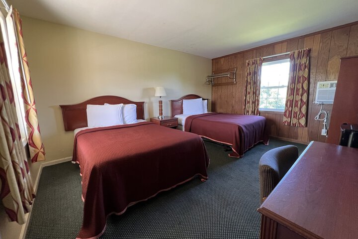 Room 14 of 34