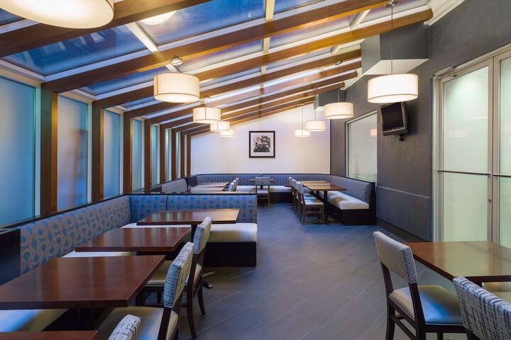 Breakfast/Coffee Service 22 of 31