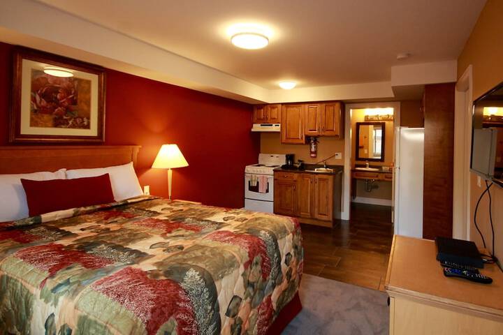 Room 18 of 38