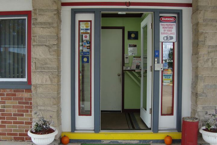 Hotel 3 of 42