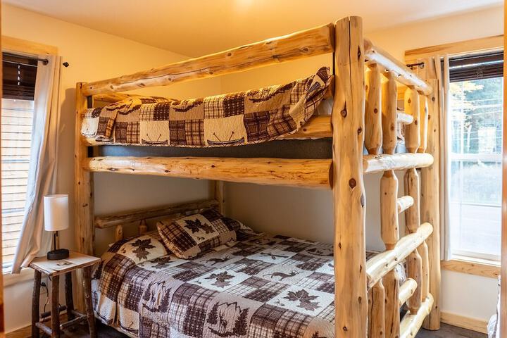Keweenaw Waters Resort