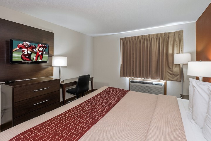Room 10 of 30