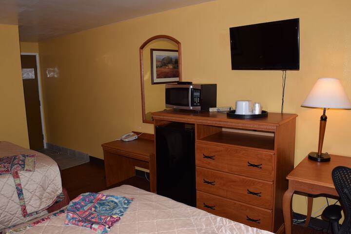 Room 19 of 49