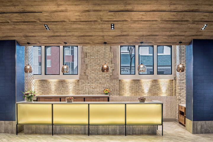 Hotel Interior 7 of 33