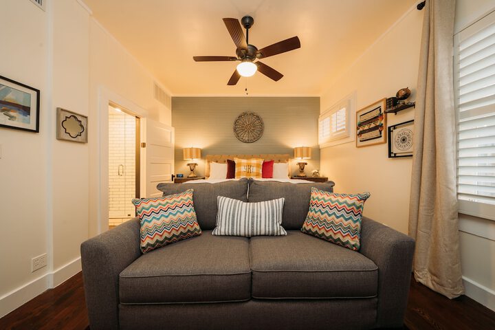 Room 96 of 361