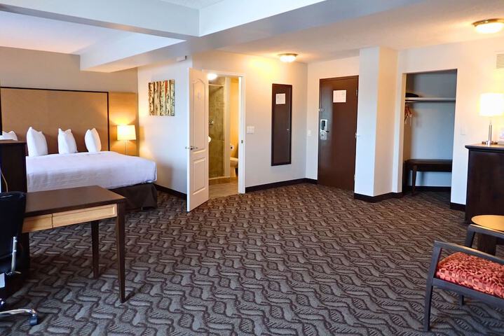 Room 18 of 73