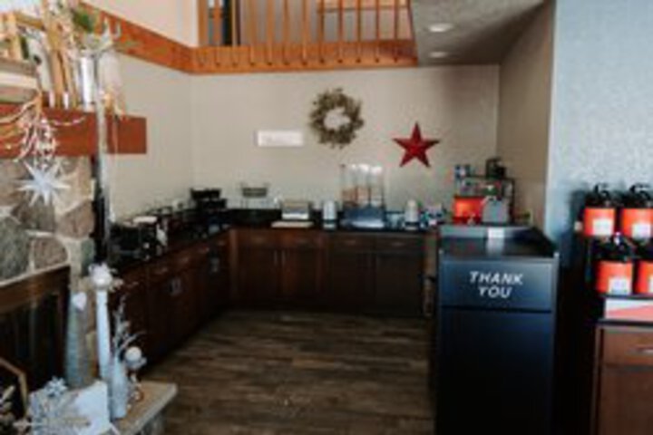 Breakfast/Coffee Service 157 of 168