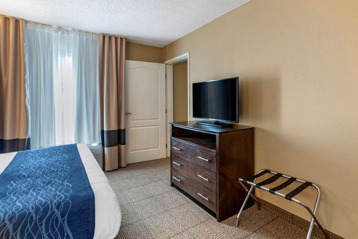 Room 13 of 31