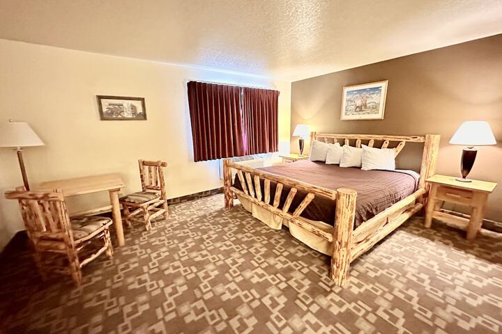 Room 18 of 38