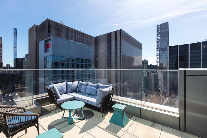 Tempo by Hilton New York Times Square