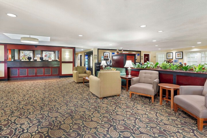 Hotel Interior 7 of 33