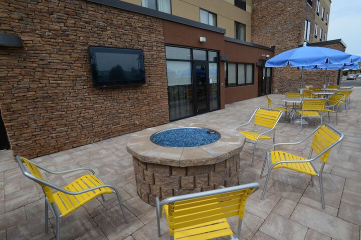 Terrace/Patio 44 of 45