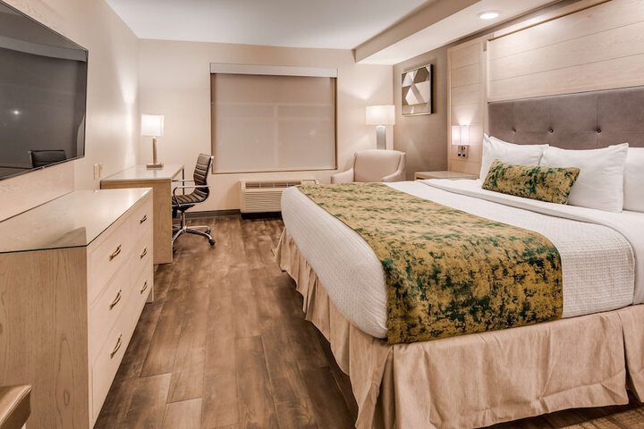 Room 15 of 27