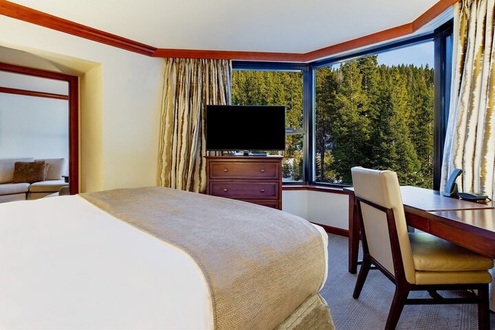 Everline Resort and Spa Lake Tahoe