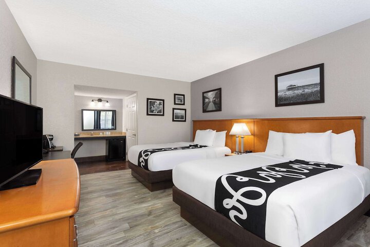 Room 18 of 42