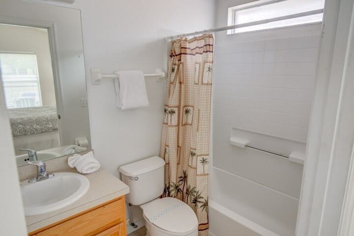 Great Southern Dunes Private Pool 3 Bedroom Home by RedAwning