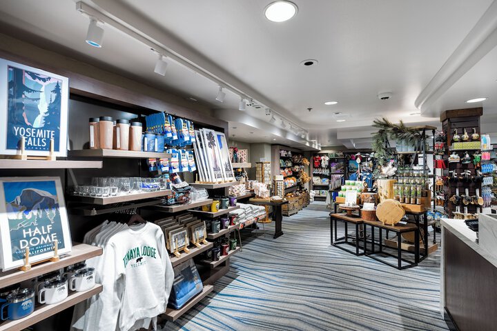 Gift Shop 136 of 181
