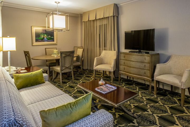 Room 12 of 39