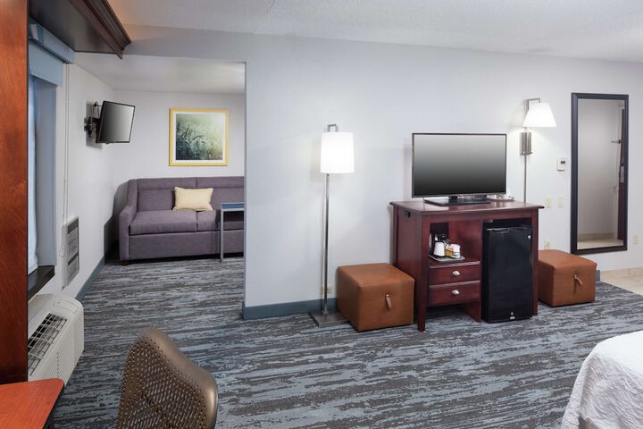 Room 20 of 38