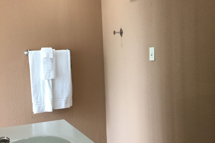 Room 37 of 89