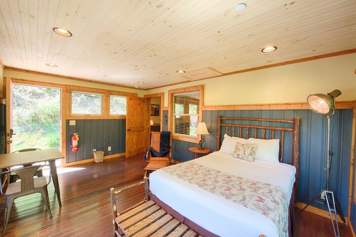 Historic Tapoco Lodge Resort