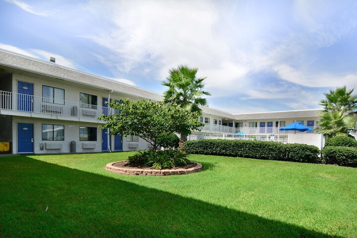 Hotel 3 of 31