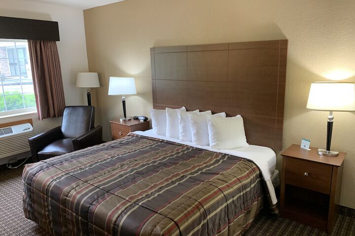 Room 13 of 25