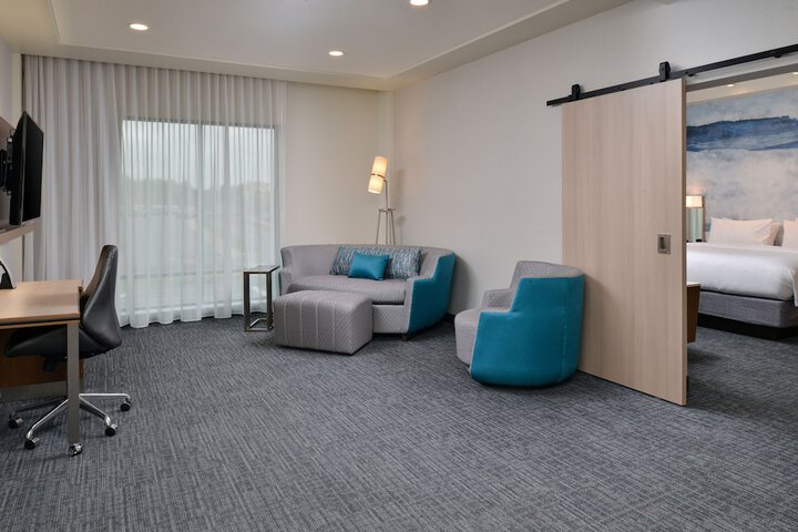 Room 30 of 59