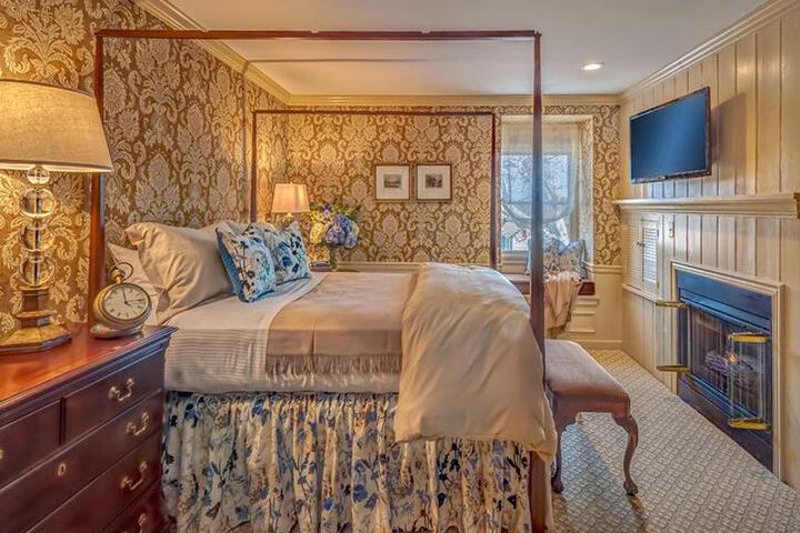Room 21 of 44