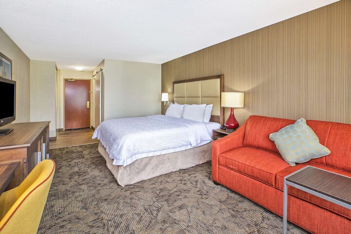 Room 15 of 24