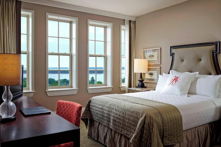 Room 14 of 70