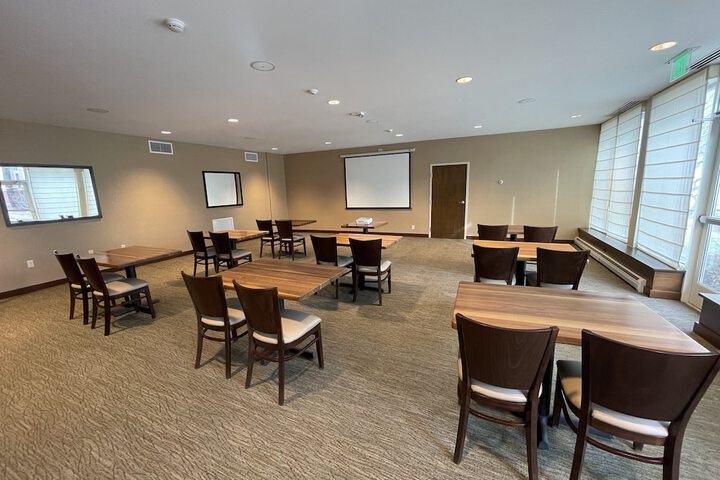 Holiday Inn Bangor by IHG