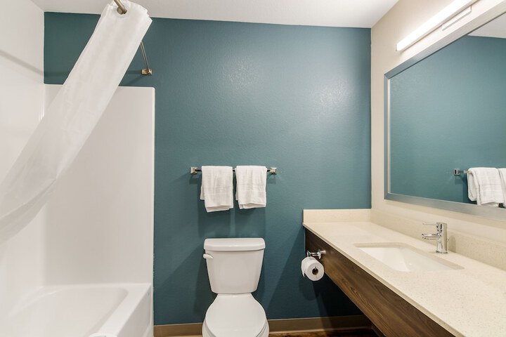 Room 28 of 31