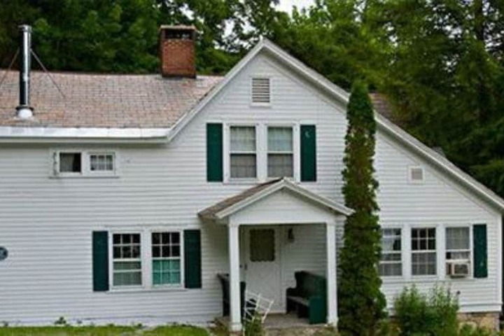 Arlingtons West Mountain Inn