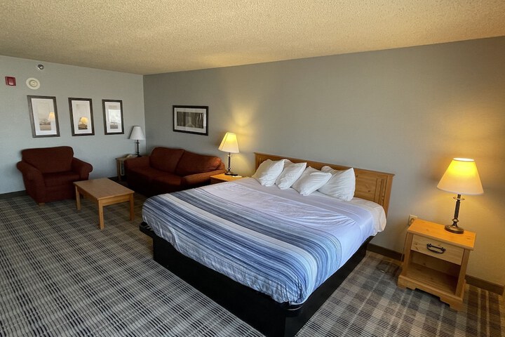Room 70 of 111