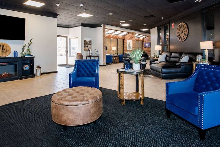 Hotel Interior 24 of 64