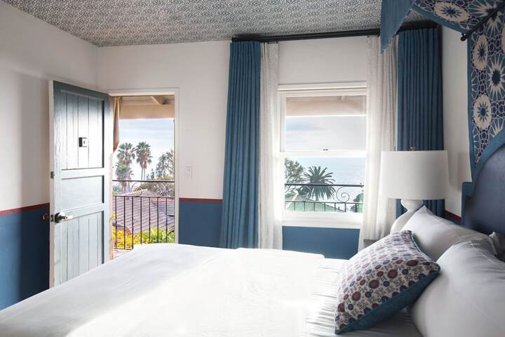 Casa Laguna Hotel & Spa
