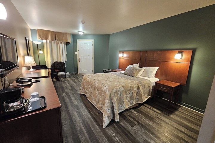 Room 60 of 84