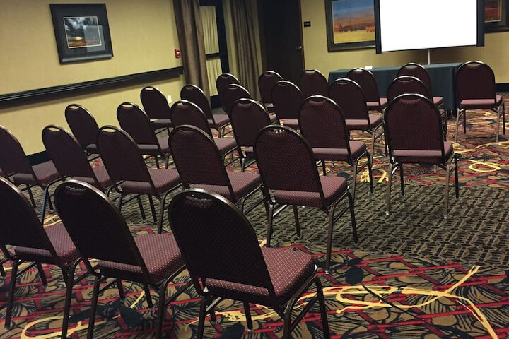 Hampton Inn & Suites Bismarck Northwest