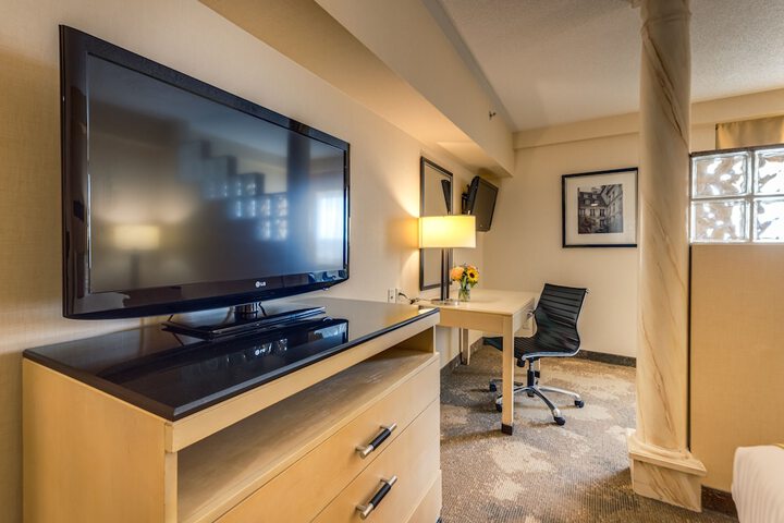 Room 15 of 78